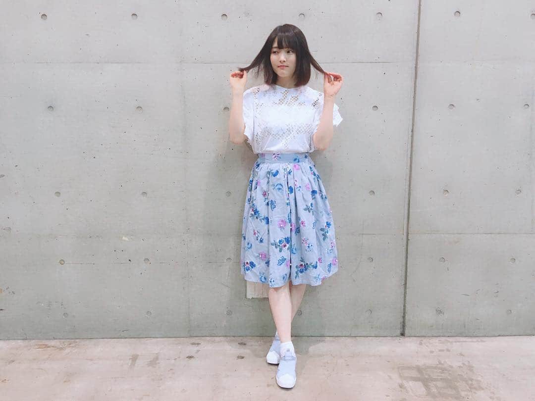 大森美優のインスタグラム：「さっぱり🍉☀️ #個別握手会  #幕張メッセ  #今日のコーデ  #zara  #ボブ」