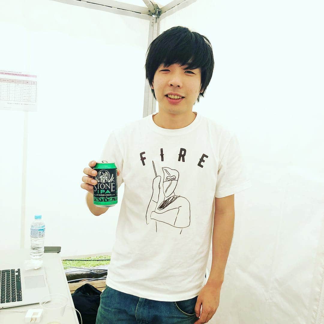 のインスタグラム：「トリプルファイヤー吉田くん。 出番前とは思えない雰囲気。」