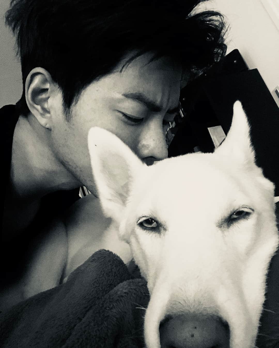 ホン・ジョンヒョンさんのインスタグラム写真 - (ホン・ジョンヒョンInstagram)「2017.12.- 진 어디야😩 @zama.jin」5月27日 19時18分 - hjonghyun