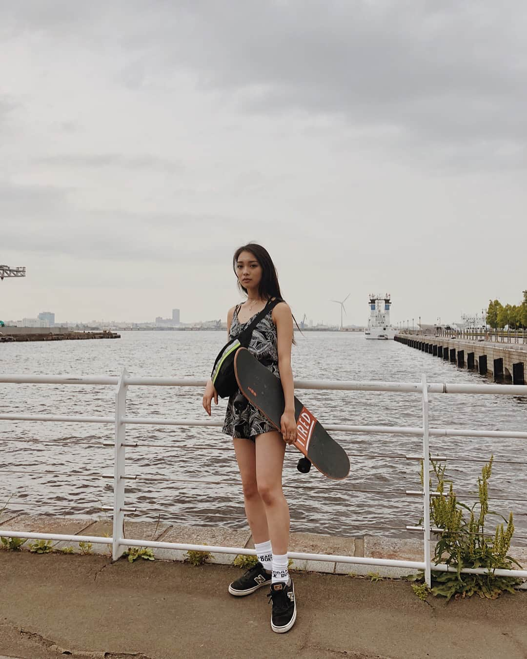 浅谷珠琳さんのインスタグラム写真 - (浅谷珠琳Instagram)「🧡🌴Green Room Festival🌴🧡 👗☞ @roxyjapan #roxyjapan #roxysnow #greenroomfestival」5月27日 22時36分 - jurin_asaya