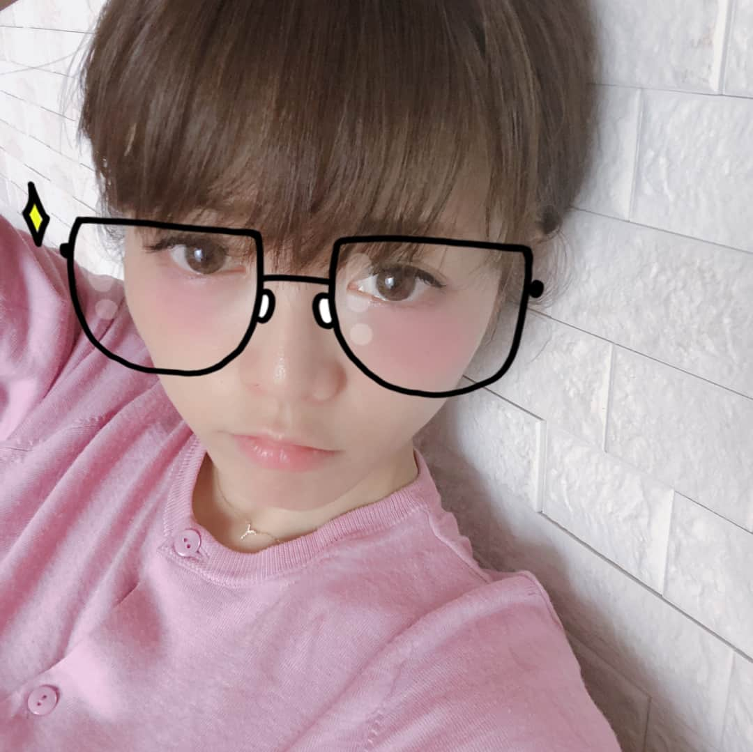 釈由美子さんのインスタグラム写真 - (釈由美子Instagram)「東京公演千秋楽から一夜明け、 わたしの体はぼろぼろです ( ；∀；) #この後ブログ書くのでみてください #余裕しゃくしゃく #プロフィールからリンクで飛べます #SNOWで初めて遊んでみた #まだよゆー」5月28日 15時03分 - yumikoshaku