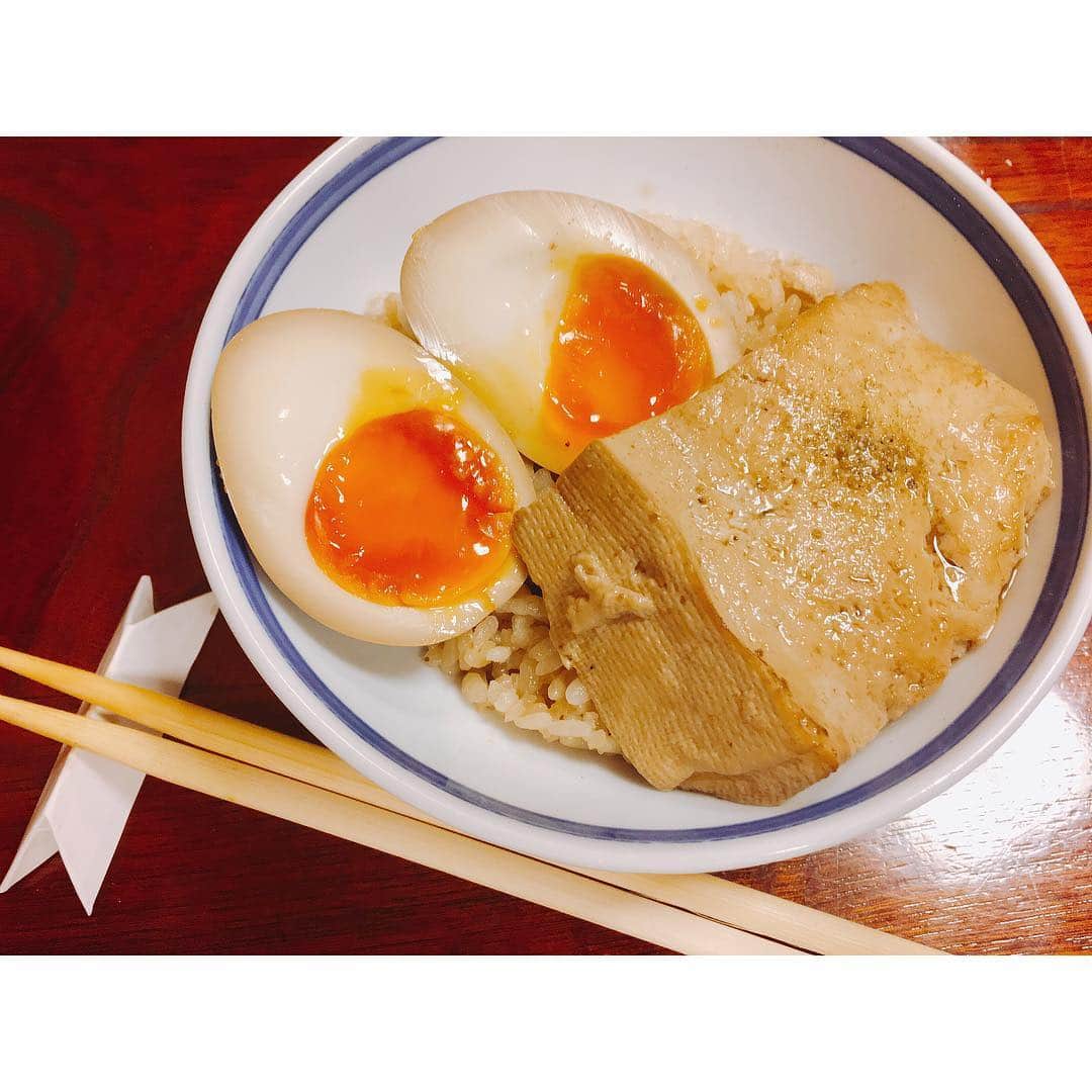 西島まどかのグルメインスタ