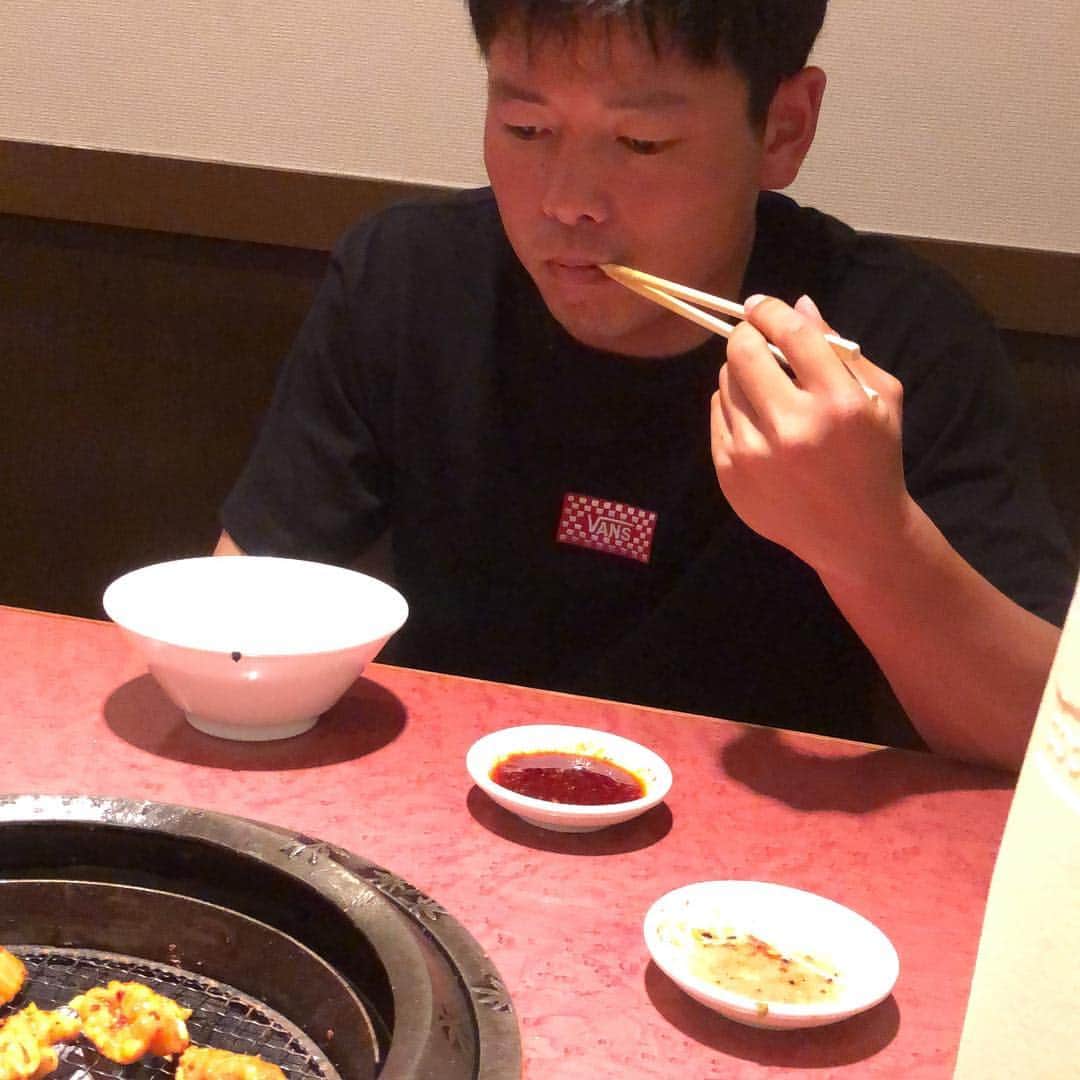 渡邉大樹のインスタグラム：「休みの日に2人で少し練習した後 先輩に誘拐されました😉😉」