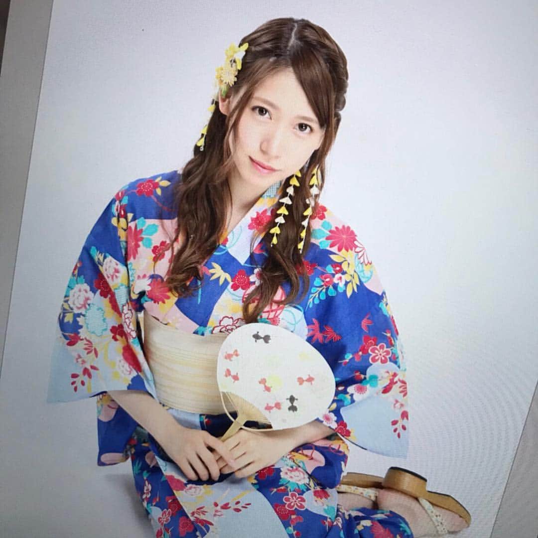 茂木忍のインスタグラム：「公式Instagram開設しました！ AKB48 チームKの茂木忍です！ 是非フォローしてください🤗 . AKB48 TEAM K 모기 시노부 입니다! 인스타그램을 시작했어요!🤗 많이  팔러우 해 주세요~! . My name is Mogi Shinobu🤗 I started Instagram! follow me ~💓」