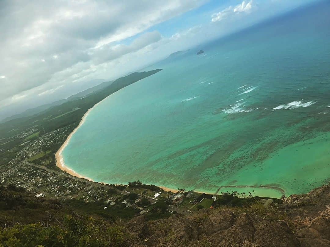 山田孝之さんのインスタグラム写真 - (山田孝之Instagram)「🌈🌲🐕🌊☀️🏨 50FK💋」5月29日 12時49分 - takayukiyamadaphoto