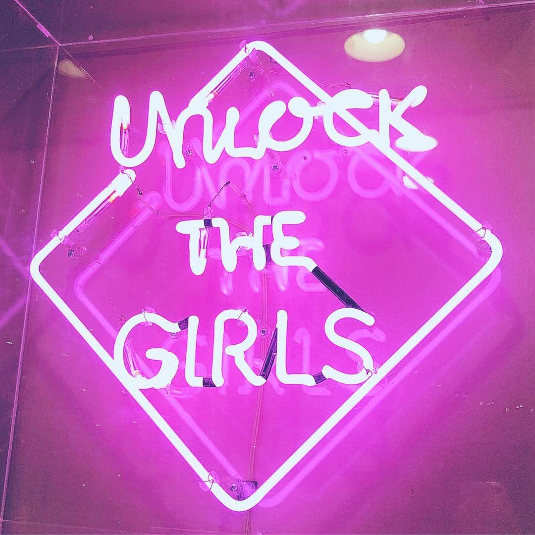岸谷香さんのインスタグラム写真 - (岸谷香Instagram)「Unlock the girls 6/5に向けてリハーサル中  #Unlockthegirls」5月29日 15時36分 - unlockthegirls