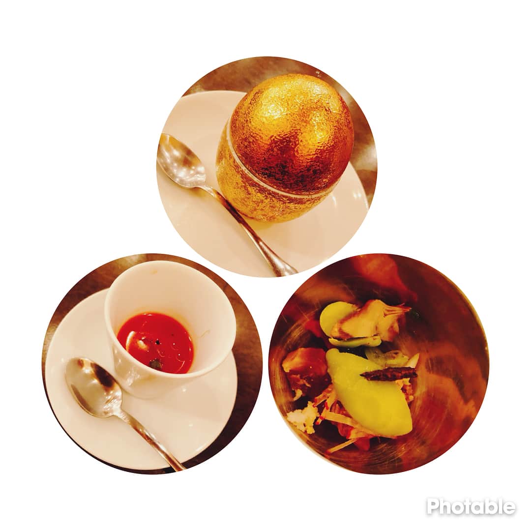 渡邊水希さんのインスタグラム写真 - (渡邊水希Instagram)「↩︎↩︎↩︎↩︎↩︎↩︎↩︎↩︎↩︎↩︎✖10📸 ↑This📸#KEISUKEMATSUSHIMA ownerchef👨‍🍳⭐ 昨日は姉👩‍❤️‍👩と2人で🇲🇨→Niceへ🚗移動～の 夜はみんなで👨‍👨‍👧‍👧合流して世界的有名な#KEISUKEMATSUSHIMA へ😋🍽 🍽もオシャレでお料理が全て繊細で美味し過ぎた☺️🍽 🇫🇷で外国人初の最年少でミシュラン☆ その後10年連続☆を獲得した博多が産んだNiceの👨‍🍳スペシャリスト🍽💛💛💛 🇫🇷でミシュランとか半端ない💛 しかも同じ博多出身で同郷💛 山笠の話で盛り上がってw 昨夜もみんなで楽しすぎた夜でちたん😍💛 皆もNiceに行ったら必ずいった方がいいと思う😋🍽💛 #KEISUKEMATSUSHIMA ご馳走様でした🤲💛 English↓↓↓ I’m blessed to have all of these😭🤲💛 🇫🇷↓↓↓ Je vous remercie de tout mon coeur🥂💛 Le dîner était vraiment délicieux🥂💛 (🇲🇨GPの写真は日本に帰ったらまたゆっくりupするねー🇲🇨🏁🏎🤲) あと何日か🇫🇷を楽しみまーす💛 #keisukematsushima  #🇲🇨🇯🇵 #博多 #🇫🇷🇯🇵 #ちかっぱ #方言 #同郷 #ミシュラン #フレンチレストラン #Nice @ksuke1977 Thx🤲😋💛 #↓👗💞 @chloe」5月29日 15時57分 - mizuki__watanabe