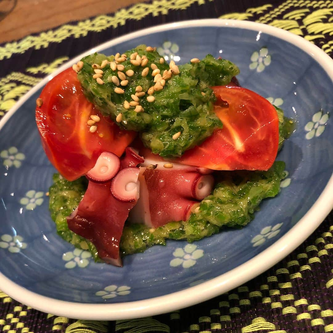 上田桃子さんのインスタグラム写真 - (上田桃子Instagram)「久しぶりの料理教室🍴🥂 魚介と夏野菜のオードブル 牛肉のチンジャオロースソース たことオクラのねばねばサラダ アスリートラーメン！桜海老満載！ マンゴーモヒートアイス  体に良い中華メニューでした♡ #トレフルキッチン#恵比寿#趣味#料理教室#栄養学#幸せ#食#素材#旬#知る事から」5月29日 16時39分 - momoko3030