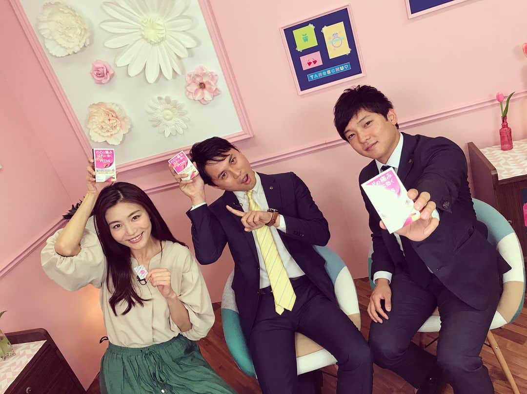 のインスタグラム：「【出演情報】 今週のターゲっちゅは私が担当です🙋💓 金曜日25:30〜 日曜日14:55〜 東海テレビ「ターゲっちゅ♡」 さぁて、私が持っているものは何でしょう〜〜😊 ぜひご覧ください♫ #東海テレビ #ターゲっちゅ #リポーター #オンエア #情報番組 #出演情報 #ぜひご覧ください #tokaitv #onair #reporter #model #instagood #ig_japan #like4like #followme」