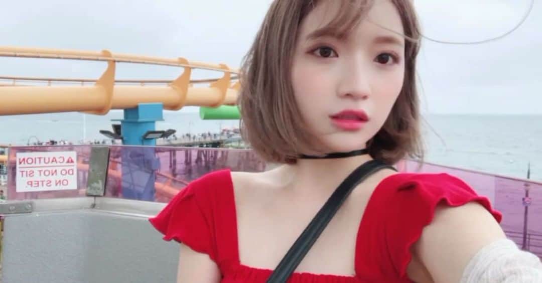 南りほのインスタグラム：「海行ってきたよ😻 観覧車も乗ったけど強風で揺れるし怖かったなぁ😿 #santamonica #ロス」