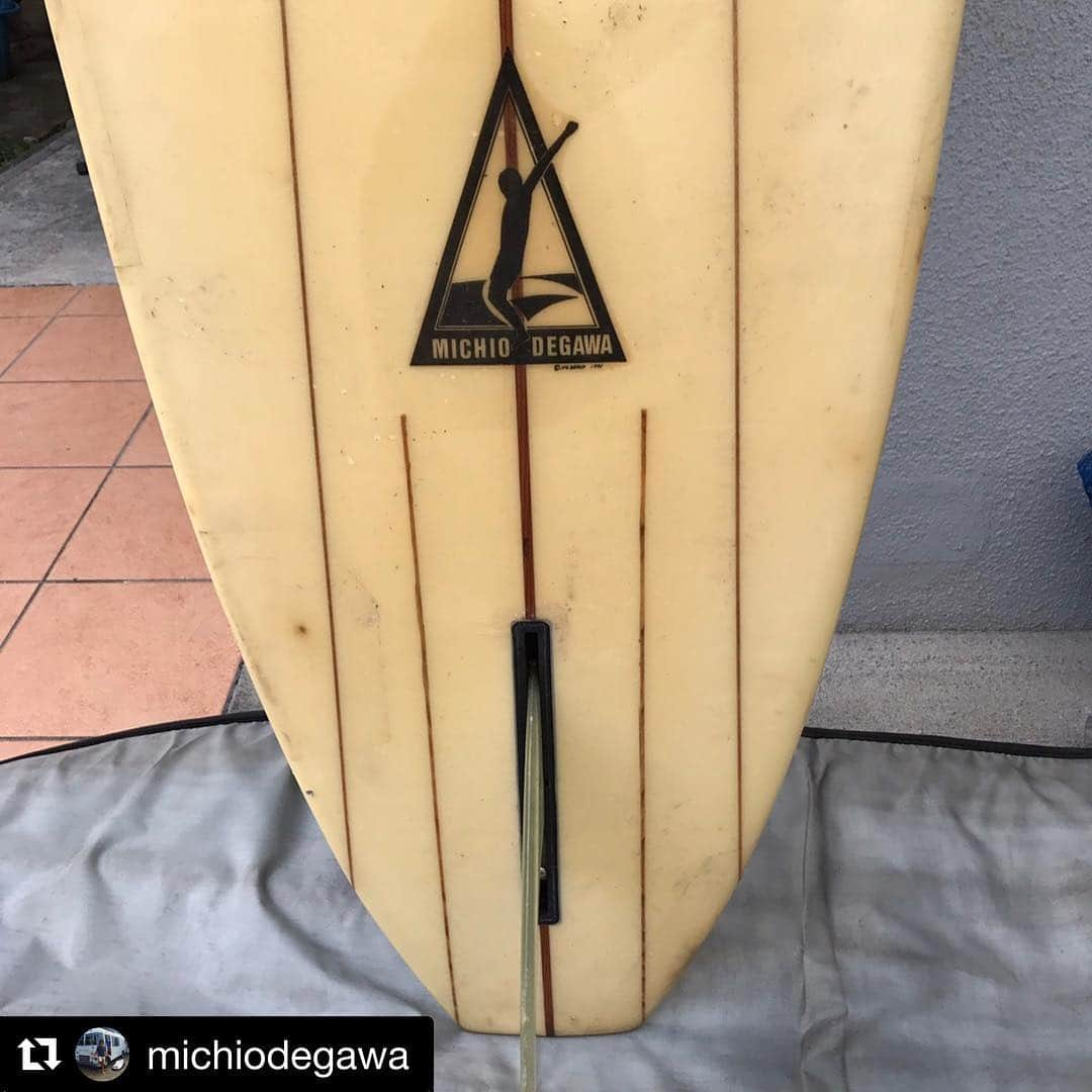 NO BRANDさんのインスタグラム写真 - (NO BRANDInstagram)「"Degawa Surfboards" @michiodegawa  #michiodegawa #surfer #shaper #kooks #history  #oldschool #surfboard #custom #handshape #longboard  #1991 #madeinjapan  #degawasurfboards  #nobrand #nobrandsurfboard  @nobrand_kamakura  #Repost @michiodegawa with @get_repost ・・・ 友人がブックオフでゲット！91年製のロング、今度乗せてもらうことに。譲れ！ダメだって、今度乗せてはくれるらしい。#shichirigahama #kamakura #1991 #japan #michiodegawa #longboard #style @nobrand_kamakura @bluehorizon_kamakura」6月14日 14時48分 - nobrand_kamakura