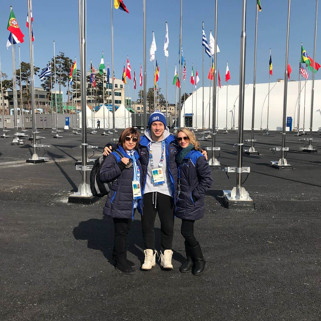 オレクシイ・ビチェンコのインスタグラム：「#pyeongchang2018#korea#gangneung#olympicvillage#olympics#olympicgames2018#teamisrael#best#moments」