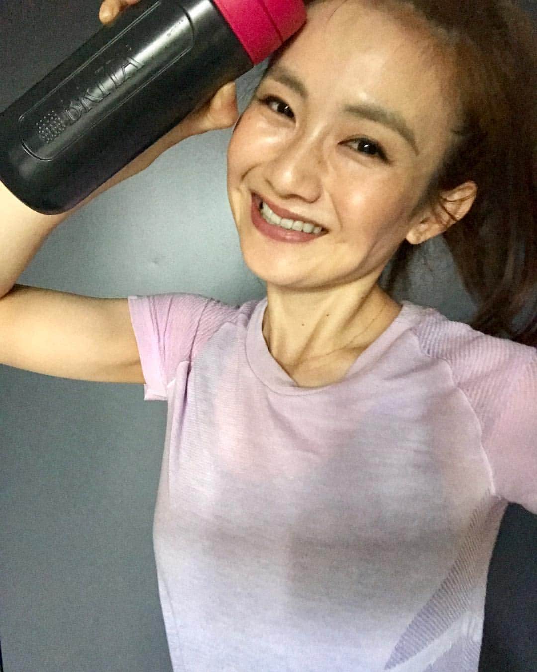 のインスタグラム：「Run with brita 最近大活躍のブリタ！ペットボトルを買うことをできるだけ減らしたいので、プライベートでもランニングでも使ってます😊 そんなブリタとDream Amiさんに会える 【ランニングイベント】開催されます🙌🏻 応募方法はとっても簡単！ ぜひ皆さんご応募ください😊 https://d.brita.co.jp/fillgocp/ 当たりますように…🤞 ・ 【イベントへの参加応募方法】 ・ブリタのインスタをフォロー ・アクティブに活動しているシーンとともに、 #どこでもブリタ を入れて投稿をお願いします☺️ ・ #どこでもブリタ #ブリタ #ランニング #イベント #エコ #ブリタもらえるよ🙌🏻 #amiさんに会える😍 #走りましょう！ #fillandgo active #dreamami san #brita #running #workout #training」