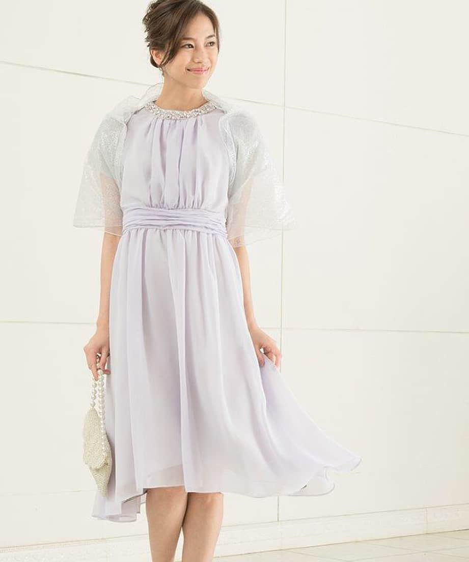 HARYU (ハリュ)のインスタグラム：「《Dress  Collection》﻿﻿ ﻿﻿ スタンドビジュードレス﻿ ¥26.000＋tax﻿﻿ ﻿﻿ #haryu #ハリュ #ドレス #dress #カシュクール #カシュクールワンピース #結婚式 #結婚式コーデ #結婚式お呼ばれ #結婚式ヘアアレンジ #二次会 #二次会ドレス #二次会コーデ #二次会ヘア #二次会ワンピース #お食事 #お食事会 #パーティー #パーティードレス @konno_yuri さん」