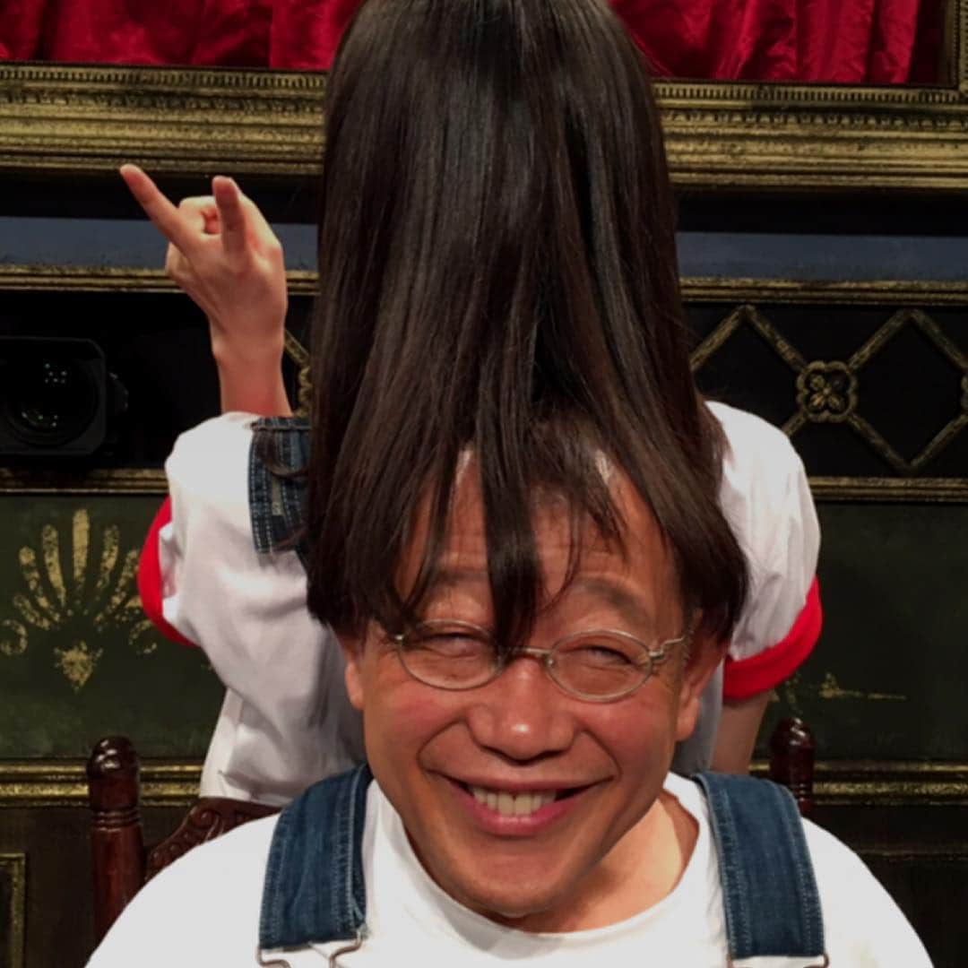 笑福亭鶴瓶さんのインスタグラム写真 - (笑福亭鶴瓶Instagram)「百田夏菜子の髪を貰いました。」5月31日 17時03分 - shofukuteitsurube