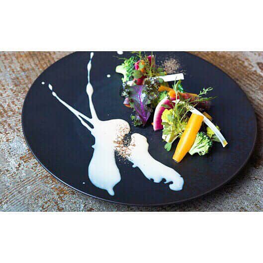 オズモールレストランのグルメインスタ