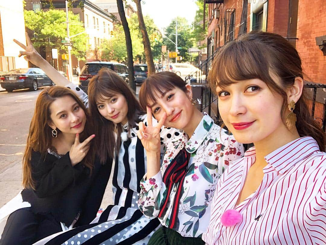 堀田茜さんのインスタグラム写真 - (堀田茜Instagram)「KIREIMO GIRLS💋💋💋💋 @alilouss @__niki22 @sachi_fujii_official」6月1日 8時53分 - akanehotta