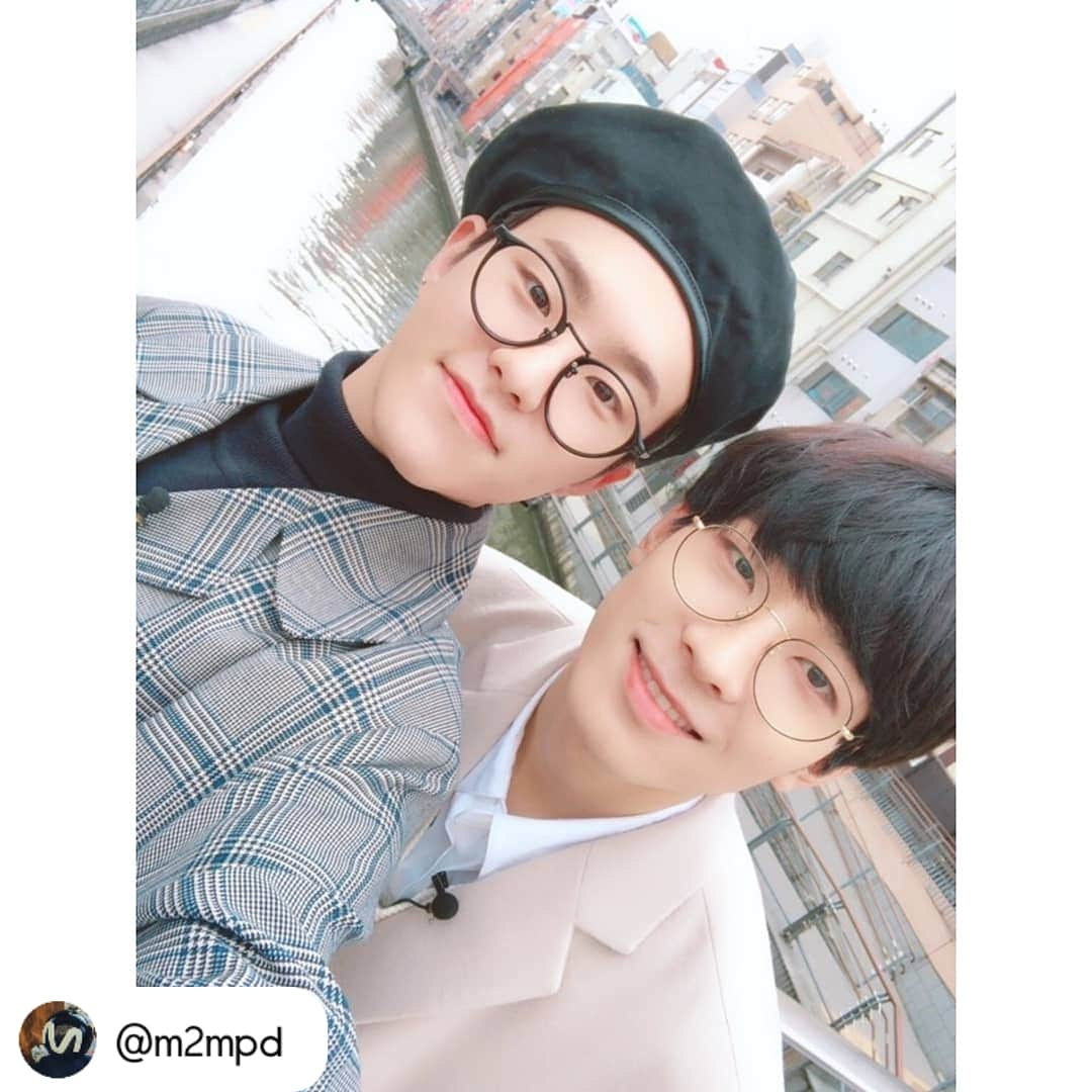 SEVENTEENさんのインスタグラム写真 - (SEVENTEENInstagram)「@m2mpd 그동안 #SVT클럽 을 시청해주신 모든 분들 감사드립니다 🙏🏻 13명의 세븐틴 멤버들과 환이형, 그리고 캐럿들까지! 우리 모두 웃으며 안녕해요 안뇨어어엉 😭🤧🤣 ㅤ #엠피디의 #하트탈탈타임 #끝날때까지끝난게아니다 #SVT클럽_뽀에버 #SEVENTEEN #세븐틴 @saythename_17」6月1日 19時35分 - saythename_17