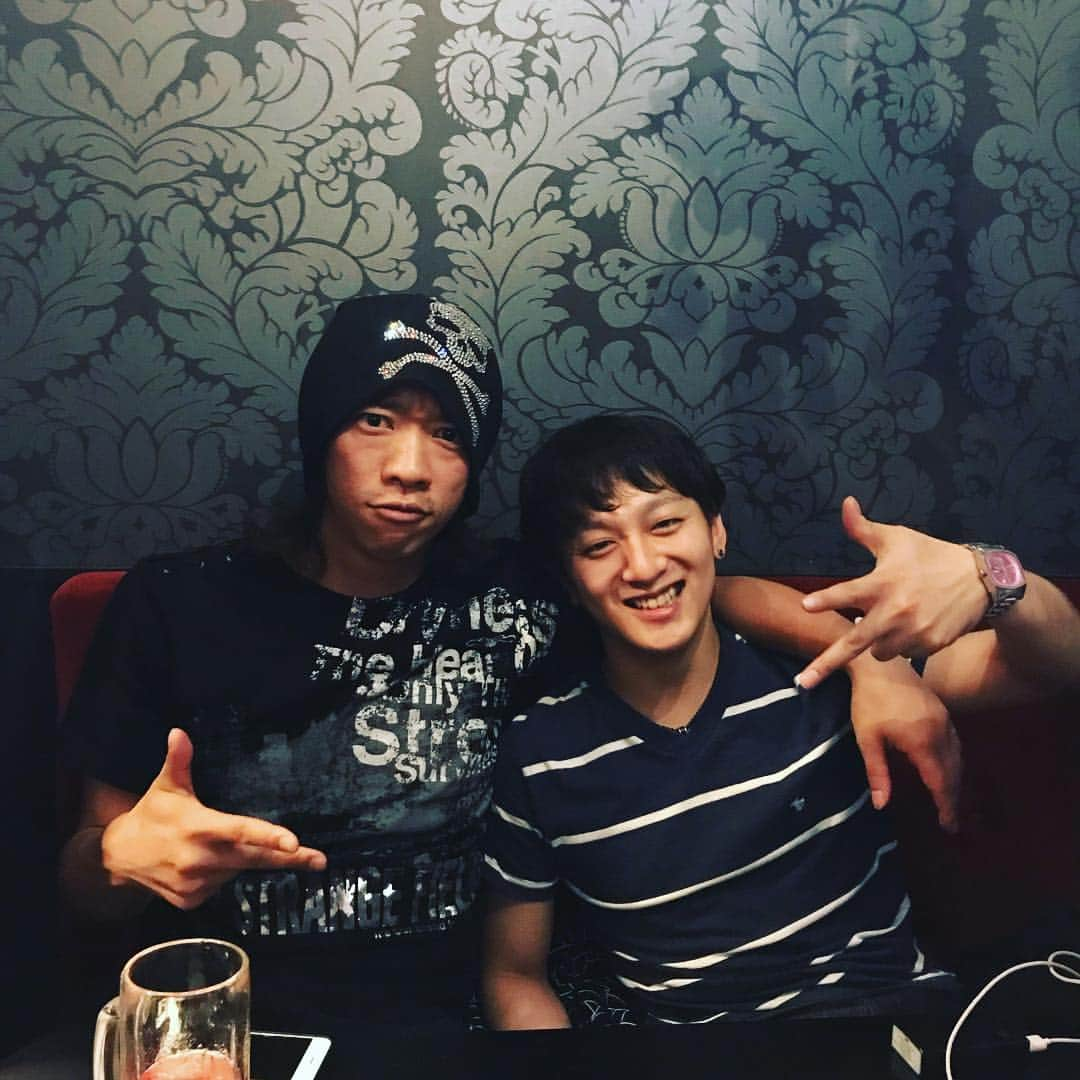 佐々木彰生さんのインスタグラム写真 - (佐々木彰生Instagram)「こば会なう。 #べろべろ  #こば会」6月2日 5時47分 - sasattyo_akimaru