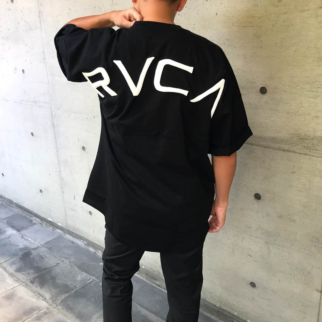 tky1098のインスタグラム：「code☻ #rvca」