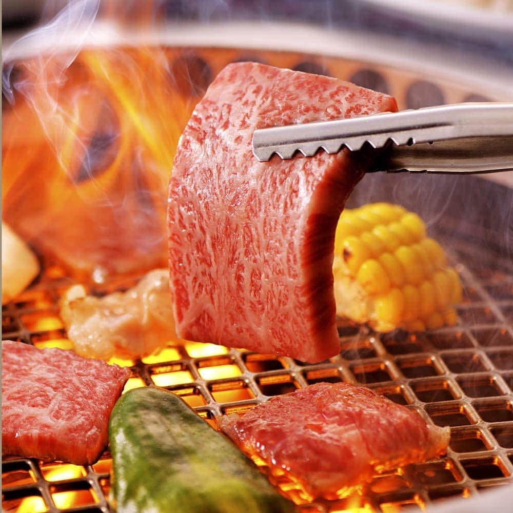 かるび家三宮店のインスタグラム：「これから暑い季節。 ビールがよりおいしくなる 焼き肉もよりおいしくなる。 #焼き肉 #かるび家 #三ノ宮 #かき氷」