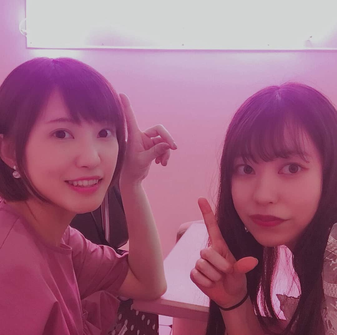 棚瀬響さんのインスタグラム写真 - (棚瀬響Instagram)「なんだかんだで行ったことなかったHONEY MI HONEY cafe♡withももちゃん #原宿カフェ #表参道カフェ #ピンクカフェ #honeymihoneycafe #honeymihoney #すごい既視感 #ピンクプールカフェ #思い出す #リョウク似の오빠 #まだいるかな？ #笑笑 #はやく韓国行きたい #카페투어 #카페 #카페스타그램 #하라주쿠카페 #패션스타그램 #패션 #핑크핑크 #핑크카페 #셀피 #셀스타그램 #얼스타그램 #일본 #토쿄 #탕진잼 #ㅋㅋㅋ」6月5日 1時16分 - 2ki___clmyprn