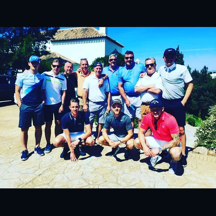 アレックス・プリチャードのインスタグラム：「Young boys win the Byron classic 🏆」