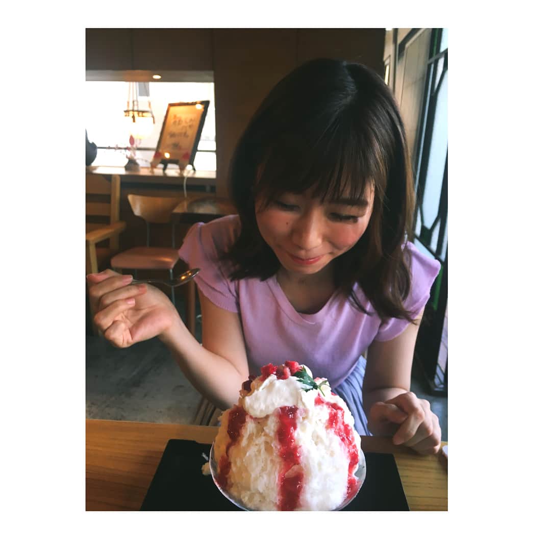 上村彩子さんのインスタグラム写真 - (上村彩子Instagram)「. はやドキに一緒にでていた、伊藤京子ちゃんと久しぶりにゆっくり会えました❤️今日は暑かったのでカキ氷もたべにでかけましたよ！ . . 「何が食べたい？😌」 「きょうちゃんのハッシュドビーフっ！！😆」 . なんていう私のワガママから実現した今日のランチ。笑 美味しかったぁ😋❤️ . #伊藤のおうちごはん #おねえちゃんにしたいナンバーワン #なんなら#彼女にしたいナンバーワン🙋‍♀️」6月4日 22時56分 - saekokamimura
