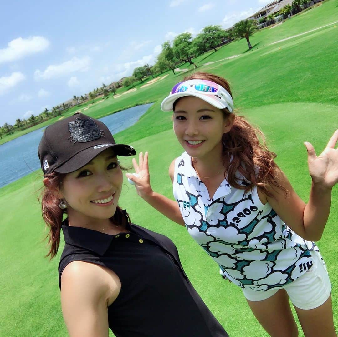golfjoshiさんのインスタグラム写真 - (golfjoshiInstagram)「. . 誉田佑子/こりんさん( korinhime_golf )の素敵なツーショット写真📸💖 ハワイのゴルフコース、とても楽しそうですね❣️ . 掲載を希望される方は、投稿する時に @golfjoshi と #golfjoshi のタグを付けてご投稿ください😆❣️ . #ゴルフコーデ #女子力アップ #ゴルフ女子 #オシャレ好き #リゾート #美人 #美 #美女 #goodtime #楽しい #大人可愛い #ゴルフウェア #美活 #スマイル #女子カメラ #大人女子 #モデル #オシャレさん #カメラ女子 #女子カメラフォト部 #オシャレ女子 #golf #カメラ女子部 #美意識向上 #女子力 #美意識 #オシャレ #ゴルフ #trip」6月5日 21時41分 - golfjoshi