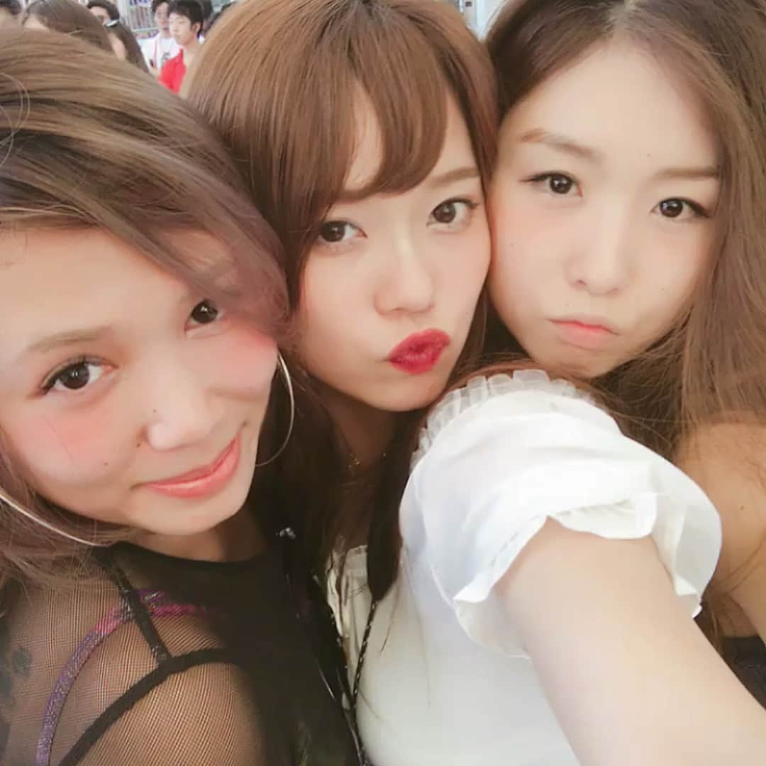 長嶋りあんさんのインスタグラム写真 - (長嶋りあんInstagram)「とりま熱海でパリピとわっしょいしてきてアゲ美〜🧞‍♀️🥟 #蕎麦が美味しくて一番アゲ美 #熱海が世界の中心だった #いや知らんけど」6月5日 21時42分 - riannagashima