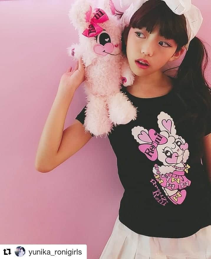 RONI WORLDのインスタグラム