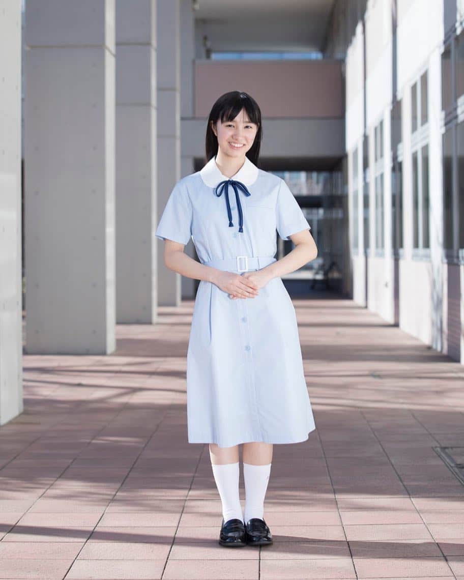 のインスタグラム：「♪ワンピース 15,120円 ♪ストリングリボン 540円  #ootd #outfit #coordinate #conomi #instagood #follow #kawaii #制服 #高校生 # 中学生 #学校 #fashion #ファッション #コーディネート #jk #夏服  #instafashion #japanfashion #原宿 #summer #school #schooltime #制服アワード #制服世代 #高 校 #新入学 #野田心優」