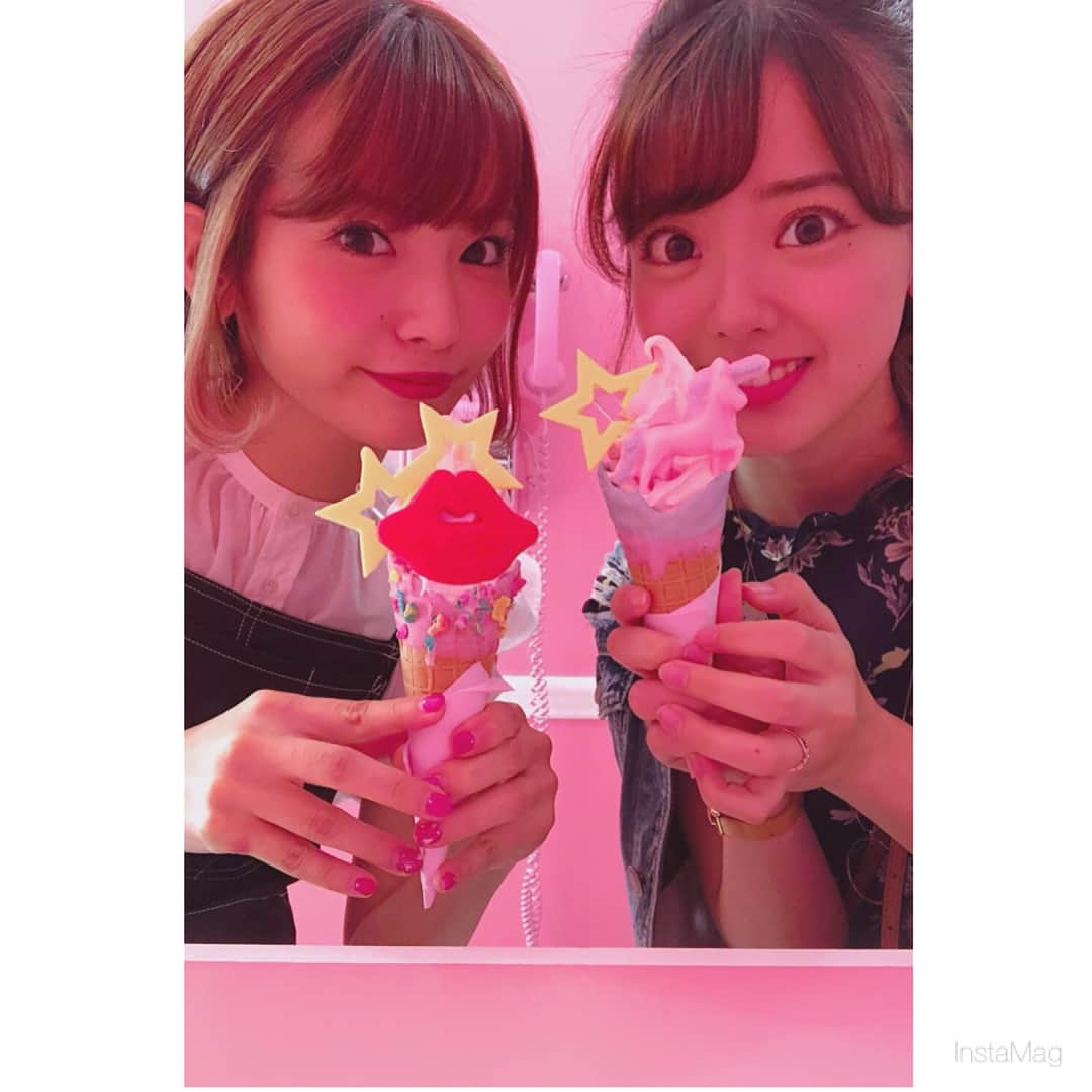 佐藤彩香さんのインスタグラム写真 - (佐藤彩香Instagram)「Eddy's Ice Cleam🍦 * * * * 自分でカスタマイズできる 可愛すぎるソフトクリーム🍦🦄 おすすめー！！💗 #原宿 #eddysicecream  #インスタ映え #pink #unicorn #ゆめかわ #ユニコーンと星は #チョコレート #しゃれてる #笑 #木下ひなこ #佐藤彩香」6月7日 10時58分 - ayaka_01_sato