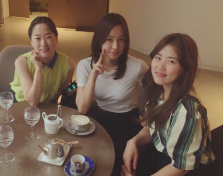 ソン・テヨンさんのインスタグラム写真 - (ソン・テヨンInstagram)「: 어쩌다 4 #언제나#오랜인연#약속있는날마다게스트#모처럼#탐정#6월13일개봉#탐정2」6月7日 15時37分 - sontaeyoung_official