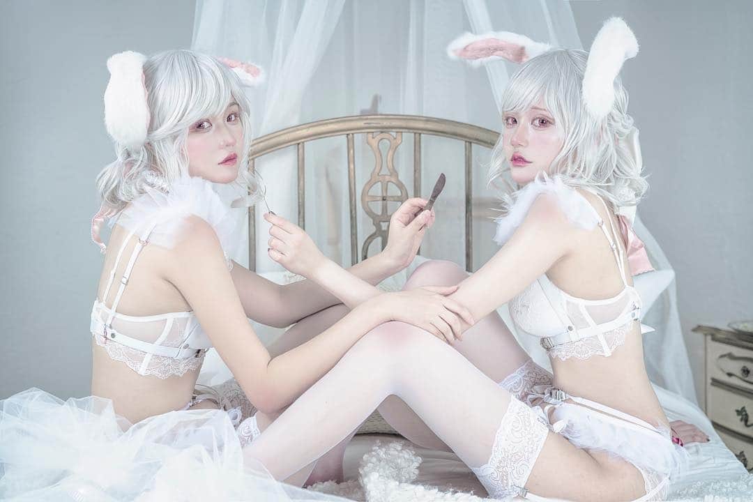 赤羽律のインスタグラム：「🐰森の虚像🐰 〜オリジナル創作〜  左←🐰 @slumei  P＊ Kyanchan  #うさぎ #オリジナル創作 #コスプレ #下着 #ハーネス #下着姿でごめんなさい #下着丸見え  #うさぎ耳 #絶対領域 #白 #rabbit #sexy #original #harness #sexy #lingerieaddict #lingeries #cosplay #studioillusion #スタジオイリュージョン #white #cute #可愛い」