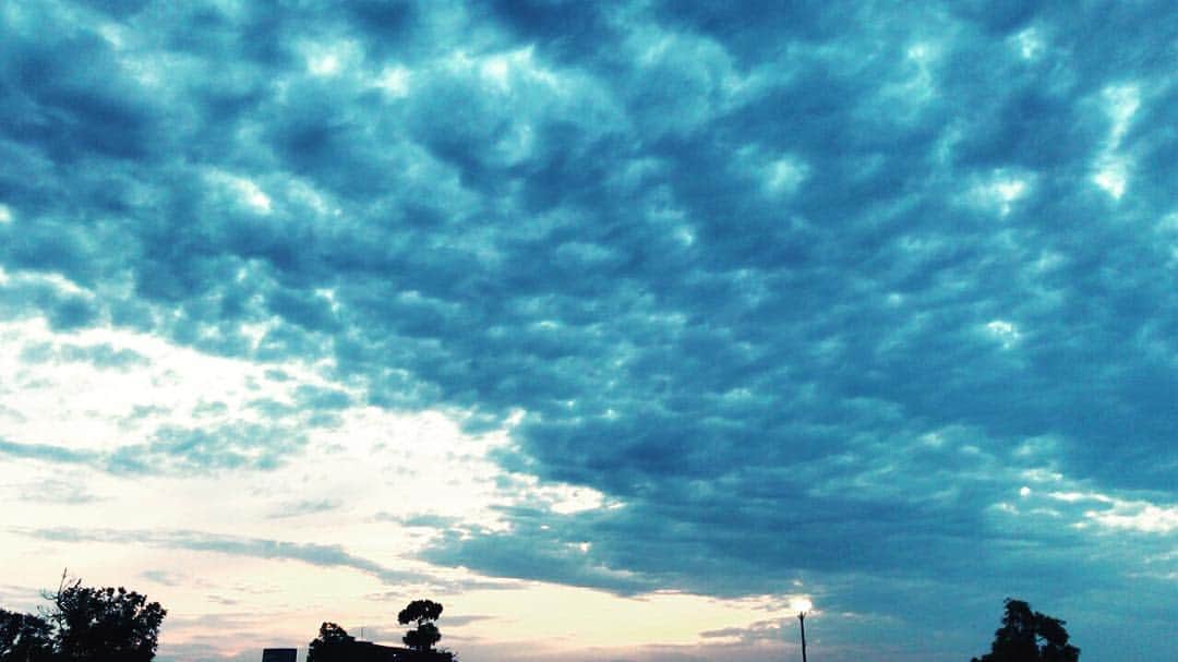 萩原悠のインスタグラム：「Sunset sky. The scenery seen because it is this time.」