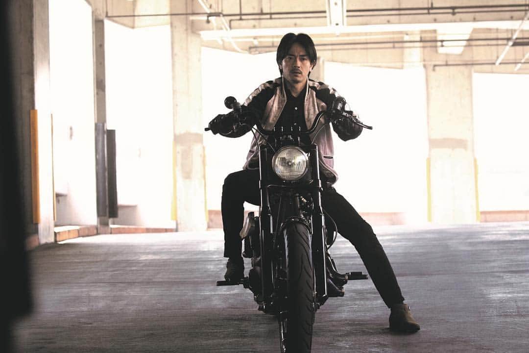 佐藤寛太のインスタグラム：「九十九さんのバイク姿は憧れる🏍 #MUGEN」