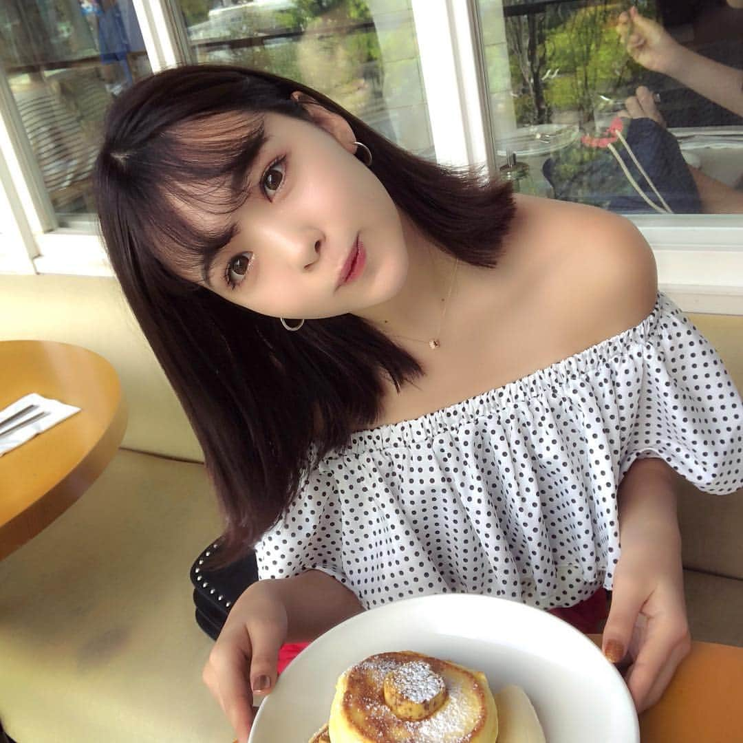 藤田ニコル（にこるん）さんのインスタグラム写真 - (藤田ニコル（にこるん）Instagram)「今日展示会前に朝活してきたの🧡朝パンケーキでした🌻🌻」6月8日 21時30分 - 2525nicole2