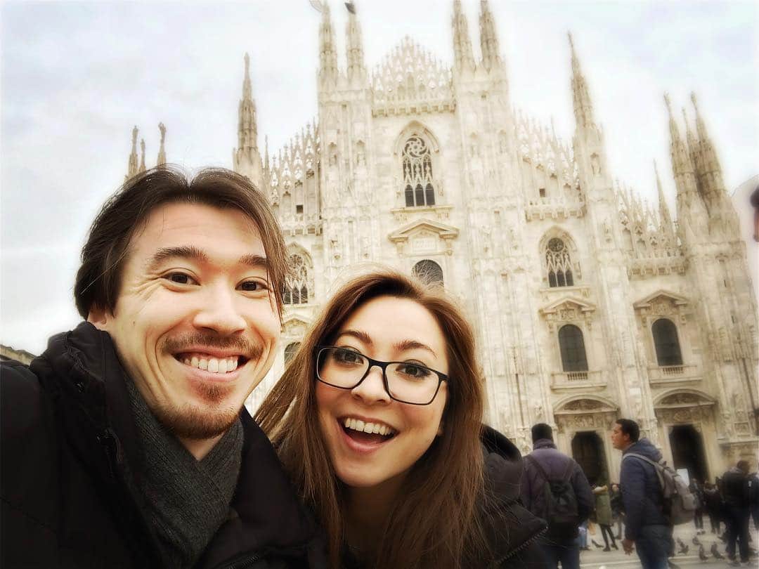 クリス・リードのインスタグラム：「Wishing I was there celebrating this wonderful girls birthday back home! Happy Birthday @al_reed15  Always such a joy making mivi references on a daily basis with you! #happybirthday #devilsstillsuck #missyou」