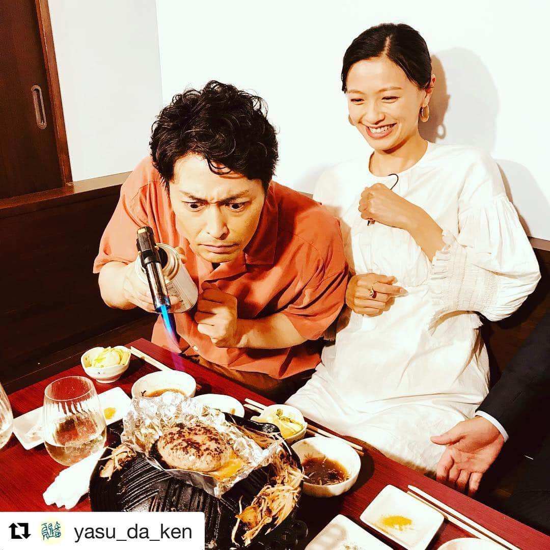 榮倉奈々さんのインスタグラム写真 - (榮倉奈々Instagram)「安田さんもアップしてた(^^) 美味しかったですね、安田さん！ #Repost @yasu_da_ken with @get_repost ・・・ #映画 #家に帰ると妻が必ず死んだふりをしています 明日公開 #6月8日 いよいよです。 よろしくお願い致します。 #ぴったんこカンカン ロケより。 こちらも、明日放送。 #榮倉奈々 #安田顕」6月8日 17時15分 - nana_eikura