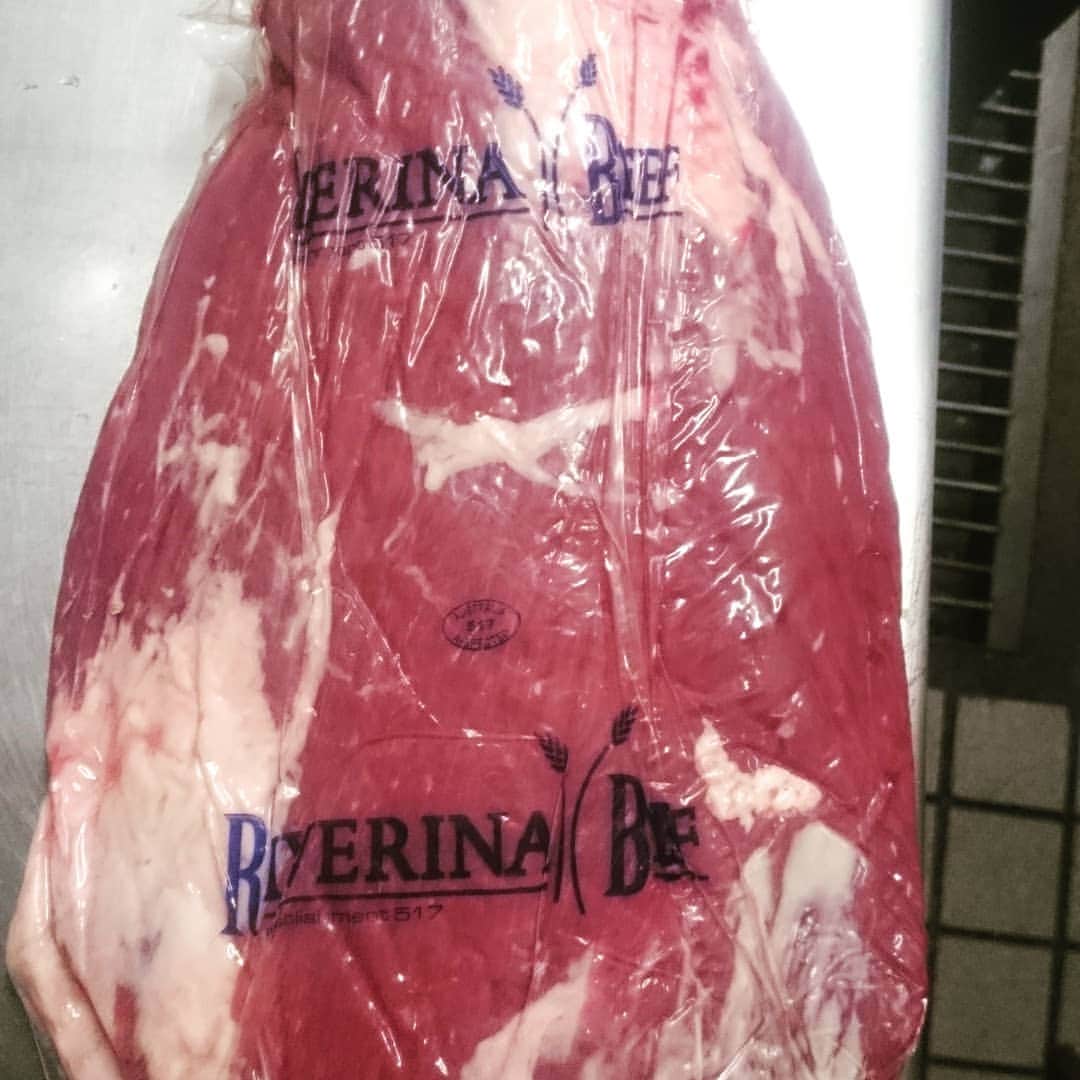かるび家三宮店さんのインスタグラム写真 - (かるび家三宮店Instagram)「もうすぐ#グラントメニュー 変更しまーーーす。おいしい#お肉 がたくさん入ります。#国産牛 や#栗豚 など色々入ります！ 楽しみにしててください #カルビ #三ノ宮 #焼き肉」6月9日 11時27分 - karubiya_sannomiya