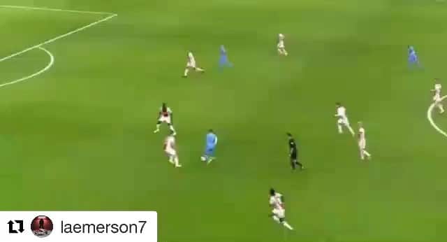 クリストファー・ピーターソンのインスタグラム：「Little throwback to Ajax away 🤙🏽」