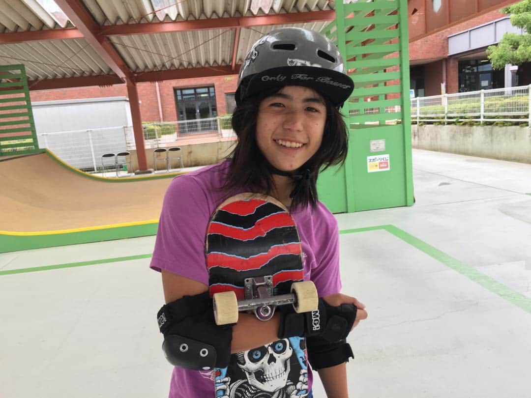 山本勇さんのインスタグラム写真 - (山本勇Instagram)「Gonna help the skatepark with the skateboarding lesson. 今日は田原本スケートパークに来ております。6時からの安全講習会もお手伝いする予定ですのでスケートボード興味のある方はぜひ🤩↗️⤴️😃💥✨💖 #NRSF #田原本スケートパーク」7月5日 15時48分 - isamuism