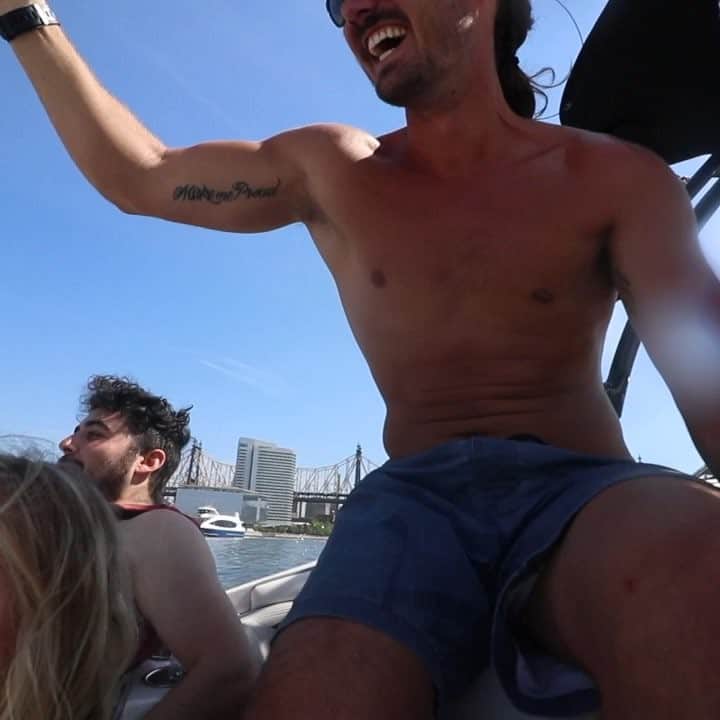 ケイシー・ネイスタットのインスタグラム：「New York City summer 2018 🇺🇸」