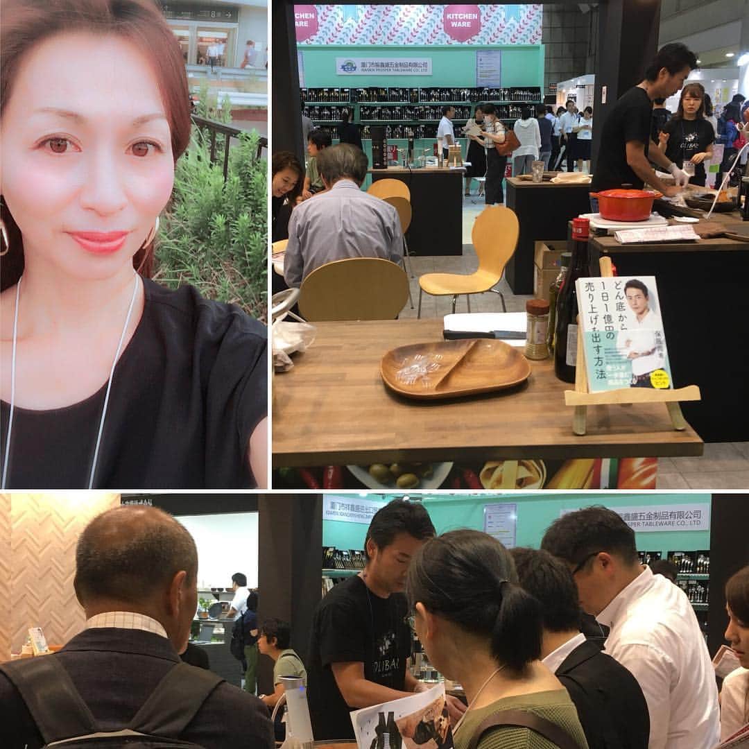 佐藤真理子のインスタグラム：「東京ビックサイトに。ハルビン展示会出展参加希望の方を訪ねて。前回、出展され中国代理店も任せて頂いているクルールラボ株式会社様のブースにも。保坂尚輝さんがクルールラボ社の低温調理器スーヴィードクッカー愛用者さんだったそうで、明日、社長さんと保坂尚輝さんのトークショー。東京ビックサイト、きっと凄い人に^_^ ハルビンの美容博覧会も、まだまだ出展受付中です^_^ https://www.k-landpr.com/  #東京ビックサイト #スーヴィードクッカー#アラフィフ #アラフィフモデル #アラフィフコーデ #アラフィフライフ #アラフィフダイエット #スーヴィードクッカー  #中国 #中国進出 #中国美容展示会 #ハルビン美容博覧会 #ハルビン美容展示会 #美容展示会 #料理研究家 #料理家 #レシピ #簡単レシピ #ローフード #ダイエット #保坂尚輝 #身体に優しい #身体に優しいごはん」