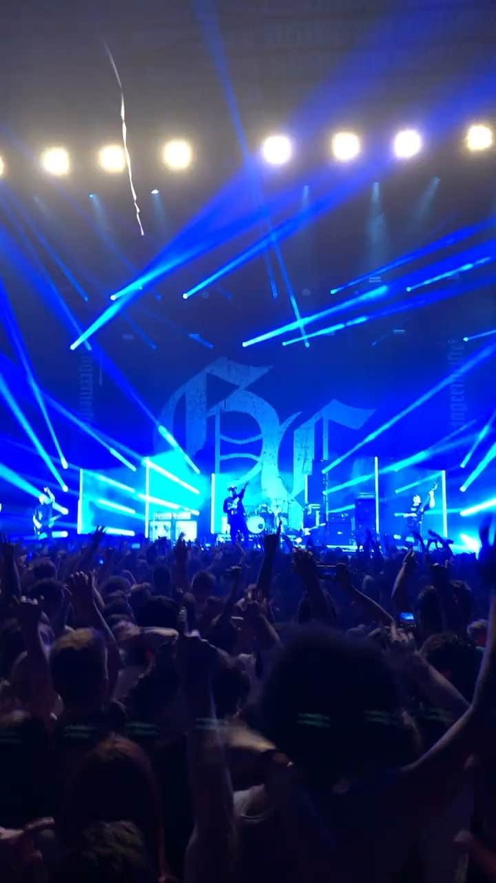 ジョエル・マッデンのインスタグラム：「Slam Dunk was a Home Run... Love to everyone that showed up!」