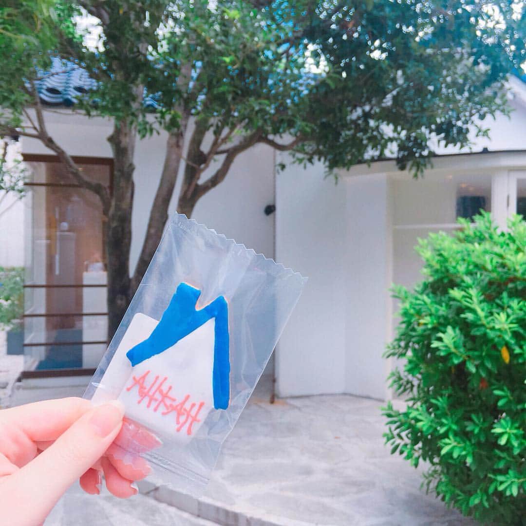 のインスタグラム：「AHKAH神南本店及びgood juice神南本店クローズのお知らせ . いつもAHKAH 神南本店、および、AHKAH mariage 神南本店、good juice神南本店をご愛顧いただき、誠にありがとうございます。 . AHKAH 神南本店、および、AHKAH mariage 神南本店、good juice神南本店は、地域開発に伴い2018年7月31日（火）をもって閉店することとなりました。 . AHKAH神南本店は2005年4月のオープンから13年間、たくさんのお客様に愛されご利用賜りましたこと、心から感謝申し上げます。 . これまでの感謝の気持ちを込めて、AHKAH神南本店ではささやかなおもてなしをご用意しておりますので、ぜひお立ち寄りください。 皆さまのご来店をお待ちしております。 . なお今後のイベント情報などのお知らせは、AHKAH 表参道ヒルズ店（tel. 03-5785-0790）よりご案内させていただきます。  また、good juiceは新宿ルミネ2店にて引き続き営業いたします。 お客様には大変ご不便をおかけすることになりますが、引き続きお引き立て賜りますようお願い申し 上げます。 . AHKAH 神南本店 tel. 03-3463-0222 good juice 神南本店 tel. ‭03-5784-0535‬ . #AHKAH #AHKAH神南本店 #goodjuicetokyo」