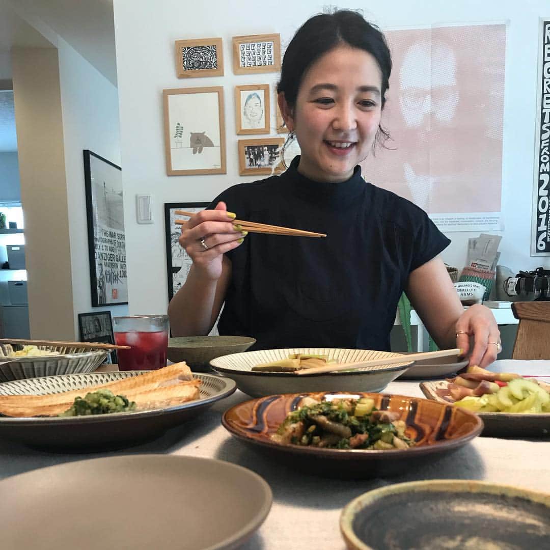 濱中鮎子さんのインスタグラム写真 - (濱中鮎子Instagram)「やつが昼を食べに来た。笑  @namikokono」7月7日 15時03分 - ayukohamanaka
