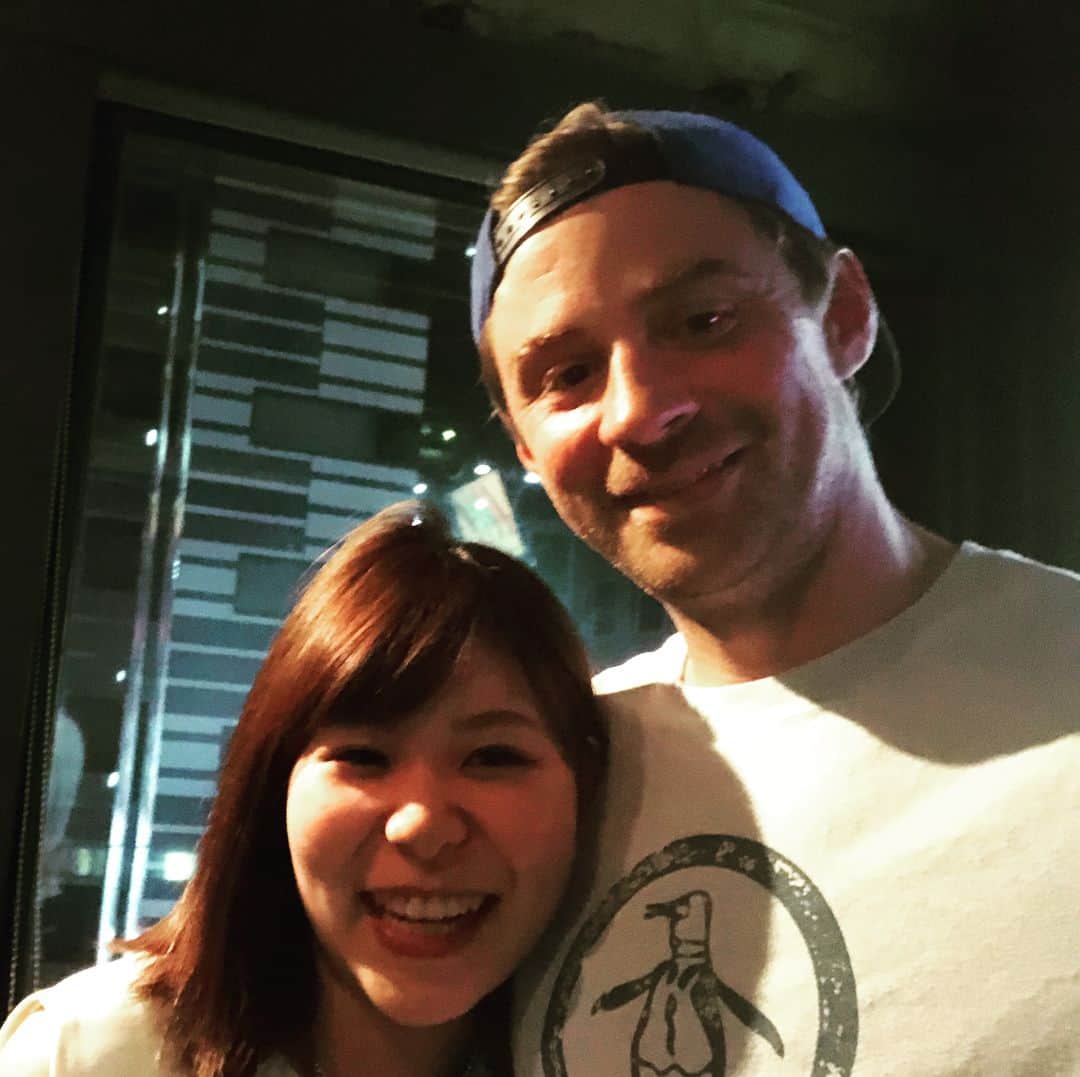 ジェームス・ダグラス・リンドのインスタグラム：「Great timing to be in Japan for Yurika’s 25th bday! Happy Birthday Yuri ! 🎂 🎉 #curling」