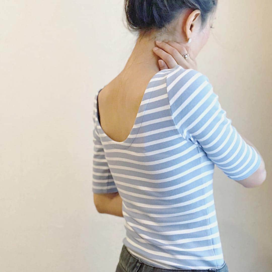 石田 祥子さんのインスタグラム写真 - (石田 祥子Instagram)「インスタを見て買いに走った . #gap  #バレエバックtシャツ . . そそ。 我が家にようやく全身ミラーが設置されました♡」7月7日 16時29分 - shoko_ishida